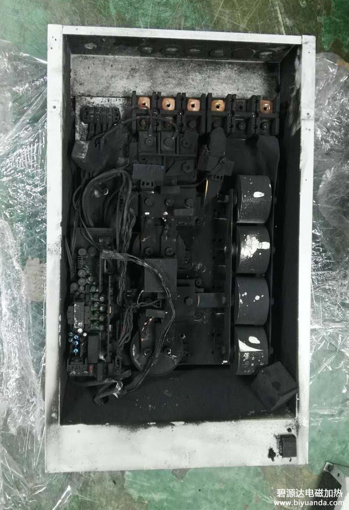 注塑機使用的電磁感應(yīng)加熱器保修期內(nèi)壞了怎么辦？